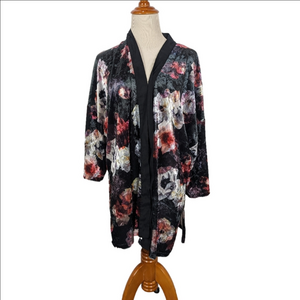 Suzy Shier Floral Velvet Kimono Size Small Medium